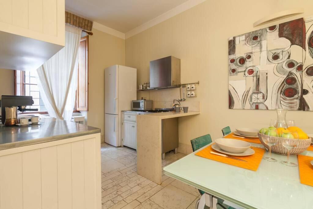 Borgo Pio - Quite And Spacious Apt Roma Exterior foto